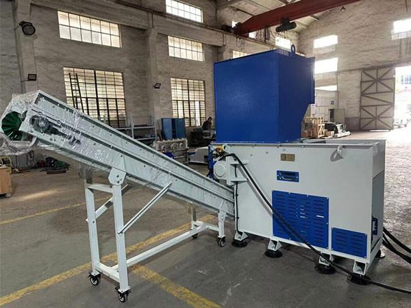 Single-Shaft Shredder Shipped To Africa